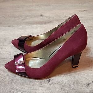 Anne Klein Pumps; Women’s Size 9M High Heels Maroon; soft leather!